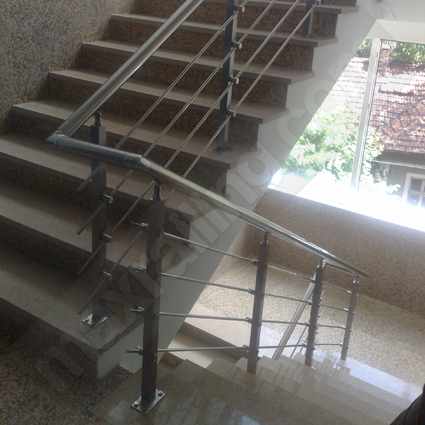 Парапети от инокс